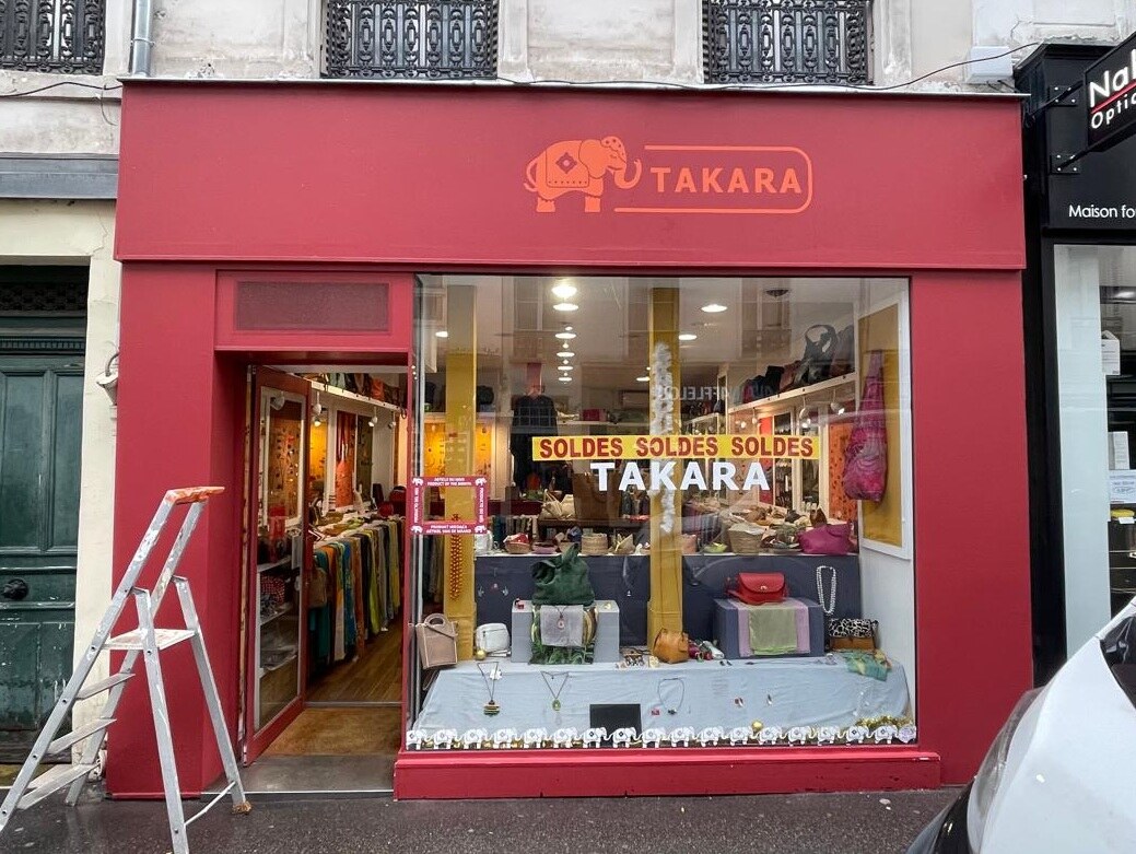 Enseigne boutique TAKARA DPS
